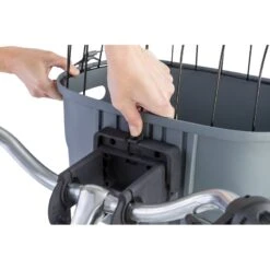 Support Universel Pour Panier Avant De Vélo - Trixie -Pedigree || Duvo Soldes support universel pour panier avant de velo trixie 13097 trixie support universel pour panier avant de velodescriptif a utiliser 4